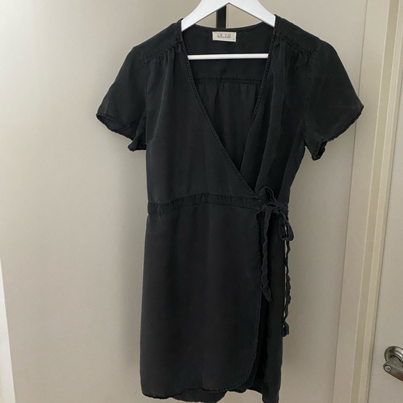 Bella Dahl Flowy Wrap Dress - Picture 8 of 10